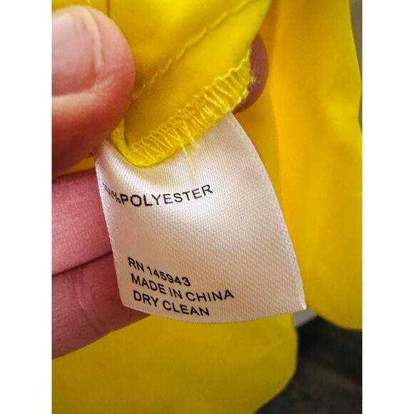 TOCCIN X RTR Bright Yellow Nylon Hourglass Sleeveless Twist Front Dress Size 10 - Picture 8 of 13